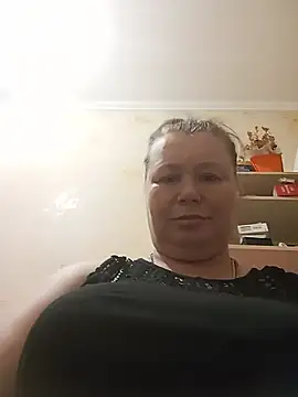 KiraStanton online show from May 25, 6:58 pm