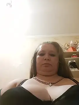 KiraStanton online show from July 19, 12:25 am