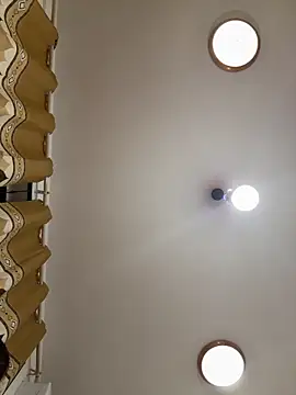 Snapshot of Dautay-mup chatting on February 25, 4:22 am Dautay-mup online show from February 25, 4:22 am