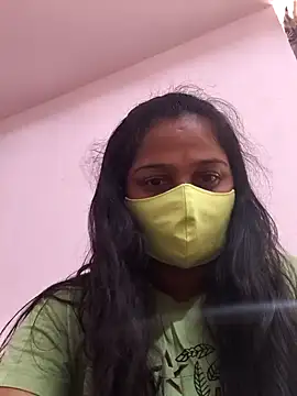 Shaliniqueen online show from March 4, 10:21 am