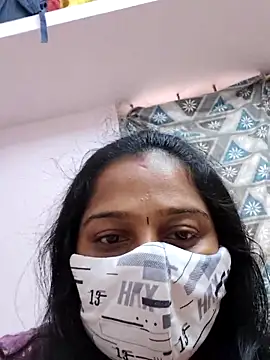 Snapshot of Shaliniqueen chatting on June 15, 12:29 pm Shaliniqueen online show from June 15, 12:29 pm