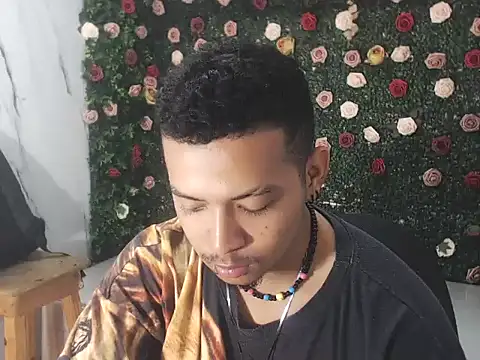 Snapshot of dylans_brown chatting on March 2, 1:40 pm dylans brown online show from March 2, 1:40 pm