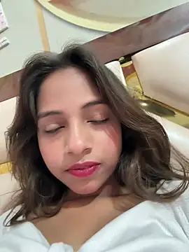 Snapshot of its_anuuu chatting on February 27, 9:53 am its anuuu online show from February 27, 9:53 am