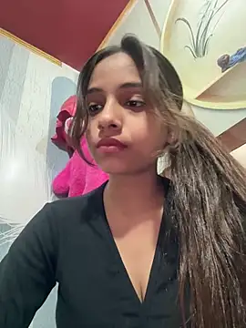 Snapshot of its_anuuu chatting on February 28, 2:51 pm its anuuu online show from February 28, 2:51 pm