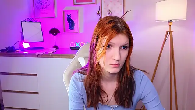 Snapshot of 11itt1efox chatting on March 1, 8:33 pm 11itt1efox online show from March 1, 8:33 pm