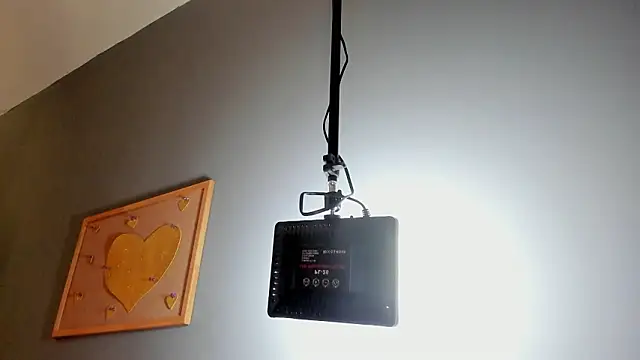 cailing  online show from March 27, 10:59 am