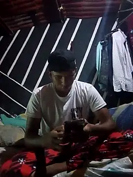 zeus23cm1 online show from February 23, 12:46 pm