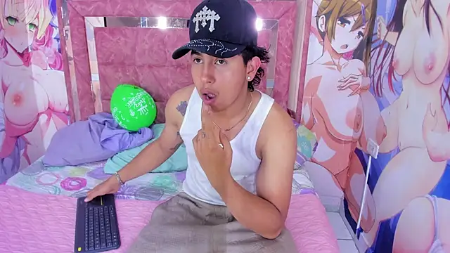 Snapshot of Axel_Monroe chatting on February 26, 6:07 pm Axel Monroe online show from February 26, 6:07 pm