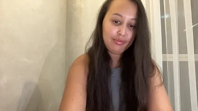 Snapshot of Dana_005 chatting on June 22, 10:07 pm Dana 005 online show from June 22, 10:07 pm