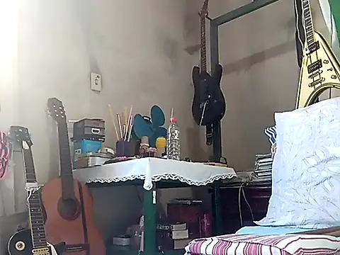 vladsexyguitar online show from February 22, 12:26 pm