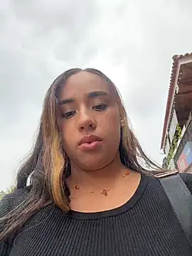 Snapshot of Eyssha chatting on March 7, 7:33 pm Eyssha online show from March 7, 7:33 pm