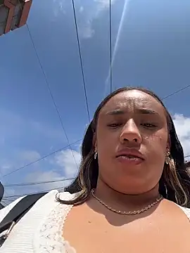 Snapshot of Eyssha chatting on March 10, 6:46 pm Eyssha online show from March 10, 6:46 pm