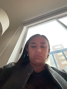 Snapshot of Eyssha chatting on March 29, 11:10 am Eyssha online show from March 29, 11:10 am