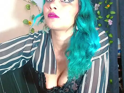 powderblu69 online show from March 26, 2:28 am