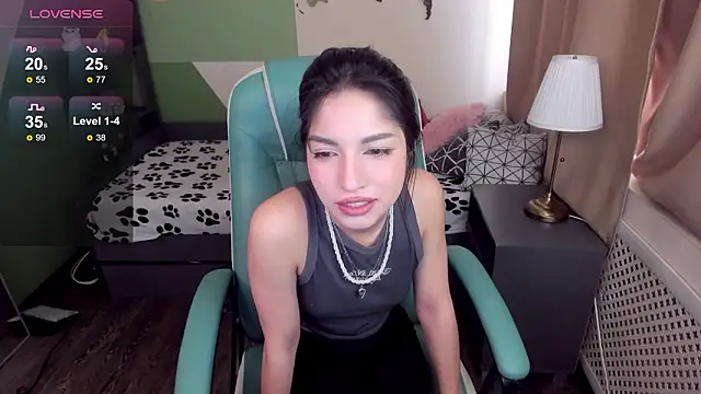 GabiSilk online show from March 3, 10:21 am