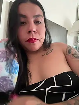 Snapshot of JudQuinOlve20 chatting on February 24, 8:51 pm JudQuinOlve20 online show from February 24, 8:51 pm