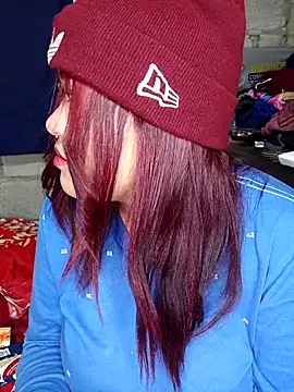 Snapshot of la_rojita chatting on February 25, 11:25 pm la rojita online show from February 25, 11:25 pm