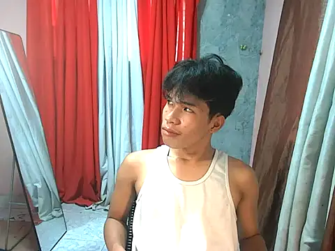 Snapshot of Nick_cummer12 chatting on March 7, 7:16 am Nick cummer12 online show from March 7, 7:16 am