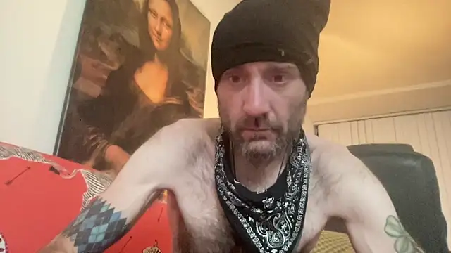 Snapshot of LuxorALLSOULS chatting on February 21, 6:14 am LuxorALLSOULS online show from February 21, 6:14 am