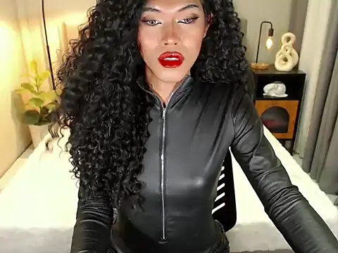 UnforgetableAnna online show from April 5, 1:08 pm