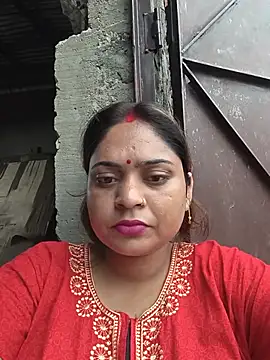Snapshot of Aanushaka chatting on June 26, 2:27 am Aanushaka online show from June 26, 2:27 am