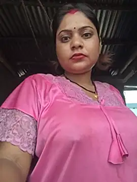 Snapshot of Aanushaka chatting on July 9, 2:48 am Aanushaka online show from July 9, 2:48 am