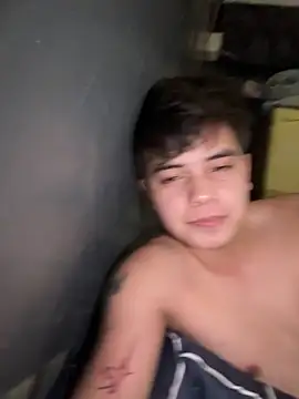 Snapshot of urbigcutienasio chatting on May 11, 12:11 pm urbigcutienasio online show from May 11, 12:11 pm