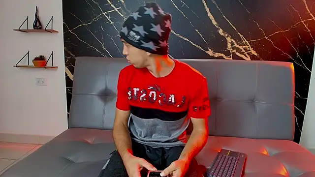 thiago moreno online show from February 26, 12:15 pm