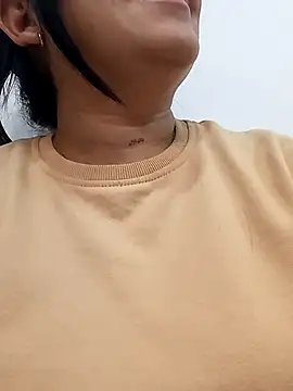 Melie me online show from March 27, 10:48 am