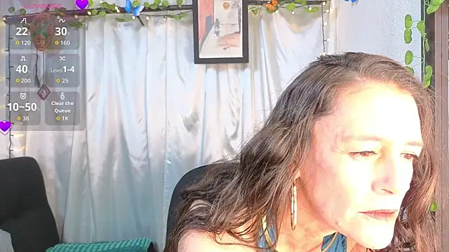 LeanaMaturee online show from May 21, 12:34 pm