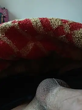 Snapshot of luxxoos chatting on March 22, 1:36 pm luxxoos online show from March 22, 1:36 pm