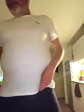 eruzam59000 online show from April 17, 8:12 pm