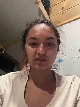 Snapshot of QueenNefertiti chatting on February 22, 9:08 am QueenNefertiti online show from February 22, 9:08 am