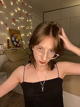 Snapshot of bezvanili chatting on February 24, 7:23 pm bezvanili online show from February 24, 7:23 pm