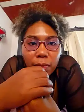 MarySweetieHot online show from March 13, 5:41 pm