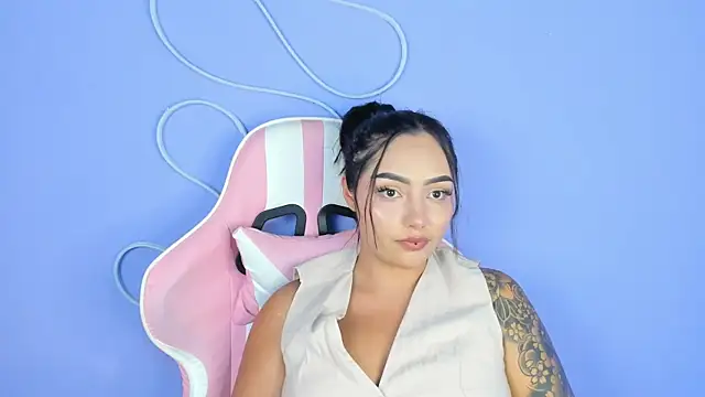 NinaAngel6 online show from May 28, 4:21 am