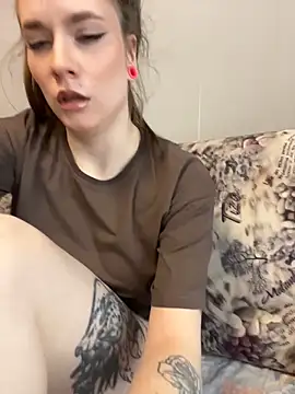 DivaAurumX online show from March 2, 11:06 am