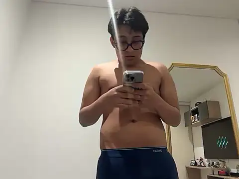 enzo 13 online show from April 19, 2:33 am