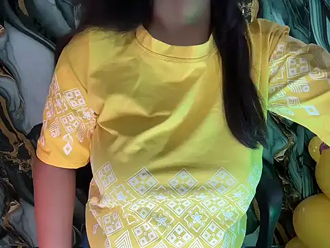Snapshot of Saanvi_Star chatting on June 2, 8:33 pm Saanvi Star online show from June 2, 8:33 pm