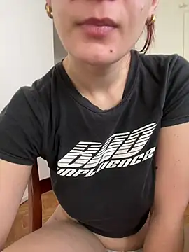 kyru90 online show from May 4, 1:07 pm