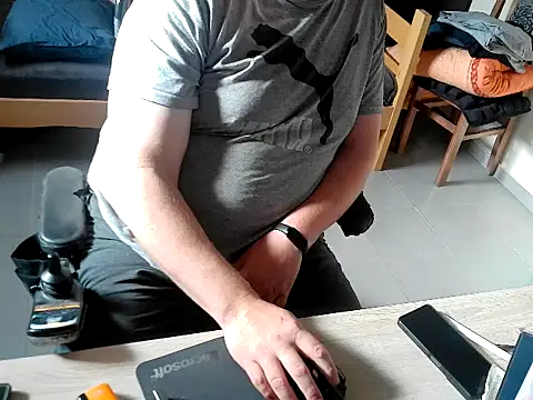 pozitiva000 online show from April 12, 2:44 pm