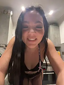 HiddenHalo1 online show from March 1, 8:55 pm