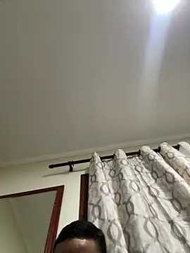 Snapshot of machoputo chatting on February 22, 3:51 am machoputo online show from February 22, 3:51 am