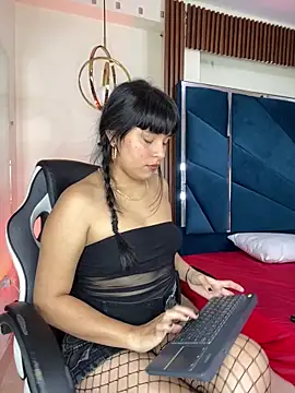 Snapshot of samantamanoban chatting on February 23, 2:31 am samantamanoban online show from February 23, 2:31 am