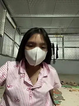 Snapshot of Rio-cute chatting on May 8, 4:56 pm Rio-cute online show from May 8, 4:56 pm