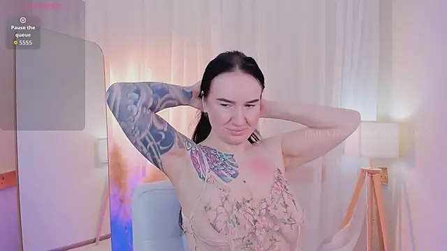 JustGrace online show from March 14, 6:41 am