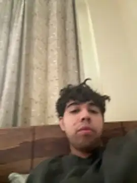 lucasmaxtoy online show from March 23, 6:28 am