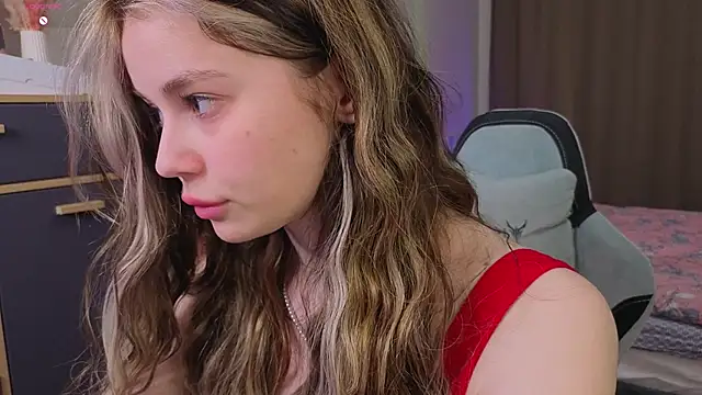 Dipamelly online show from April 1, 1:41 pm