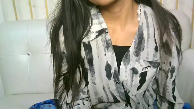 Snapshot of SHILPA_699 chatting on May 2, 1:32 am SHILPA 699 online show from May 2, 1:32 am