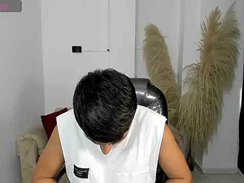 oliver kooper21 online show from February 27, 12:27 pm